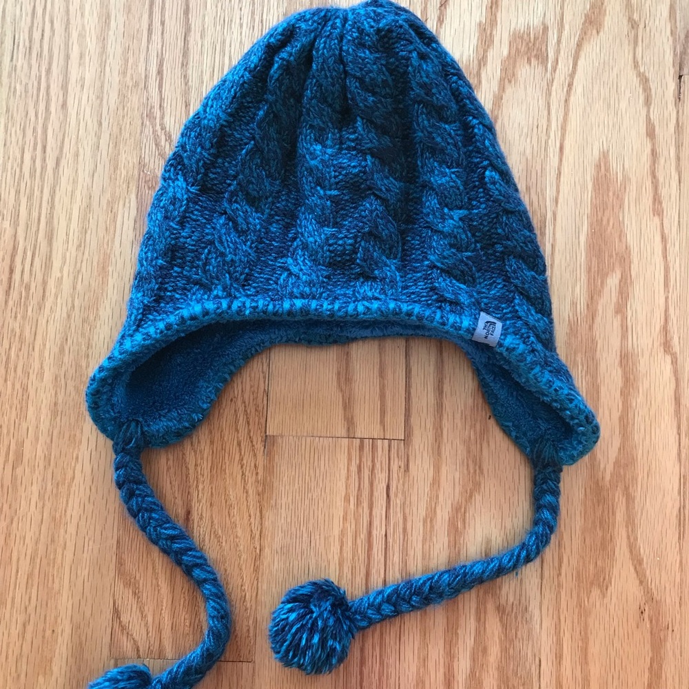 North Face hat. Never worn.